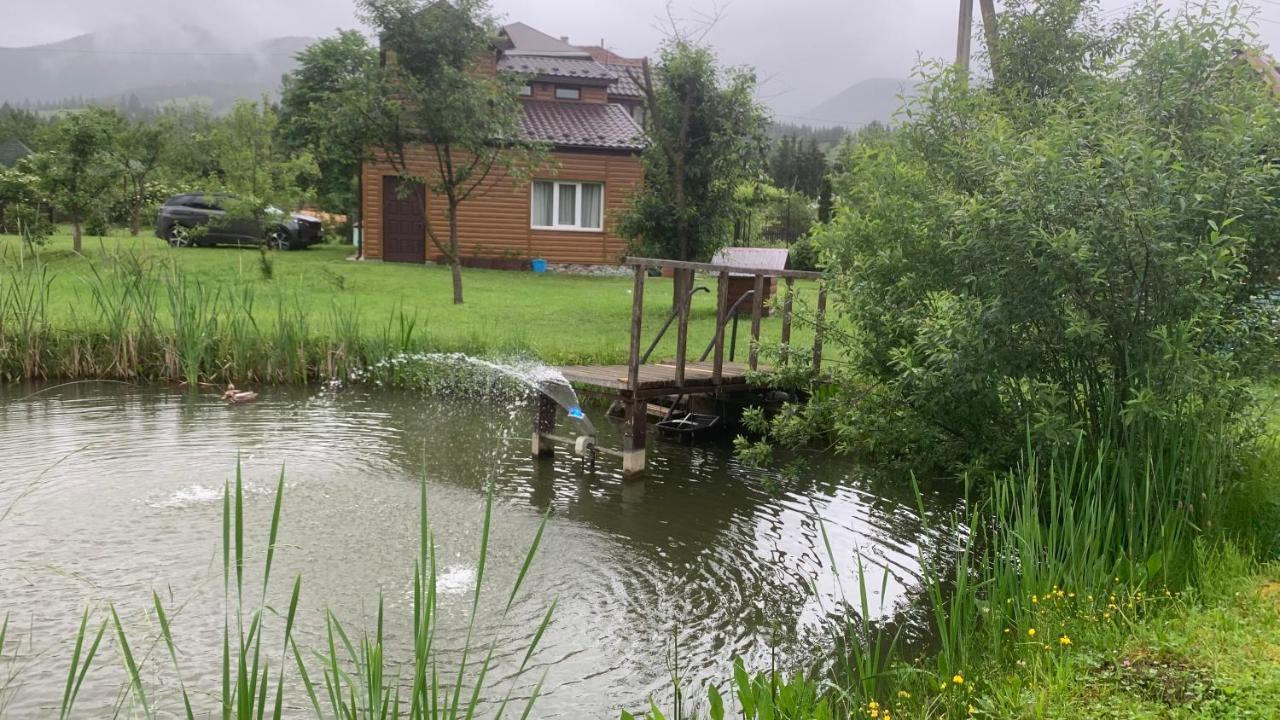 Апартаменти Для Двох Verkhovyna Buitenkant foto
