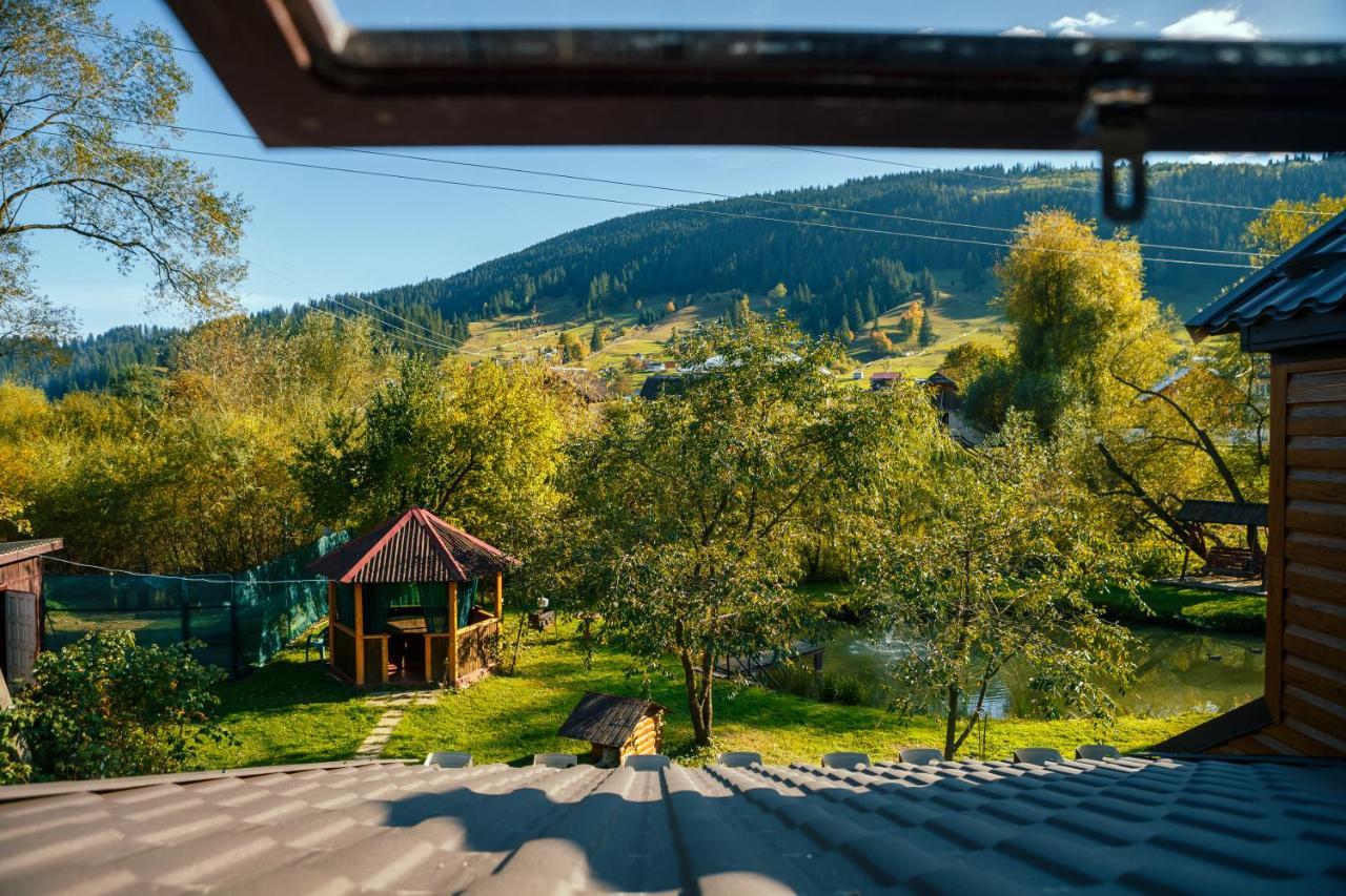 Апартаменти Для Двох Verkhovyna Buitenkant foto